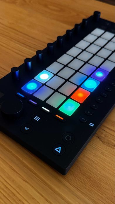 Ableton Move – Groovebox, Sampler e Sequenciador – Igual a novo!