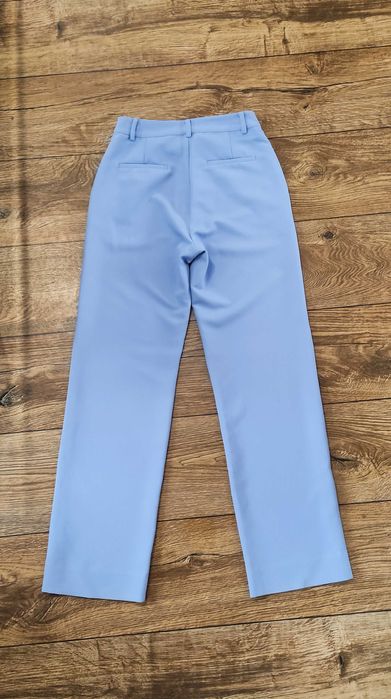 Spodnie Envii eleganckie garniturowe błękitne niebieskie baby blue