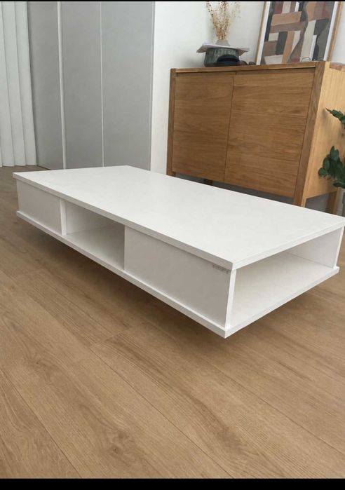 Mesa baixa de centro Antarte