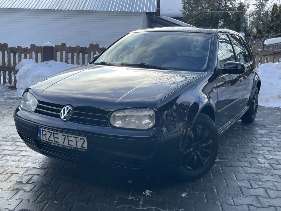 Vw Golf 4 // 1.6b + LPG // Bdb stan // Klima // Doinwestowane