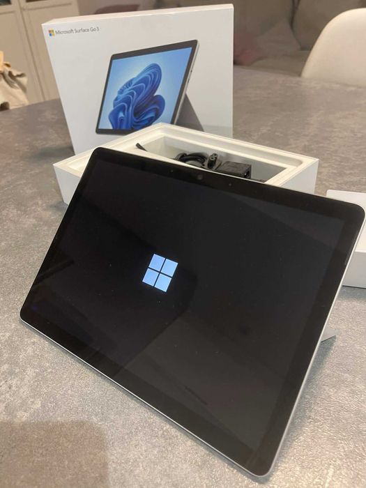 Microsoft Sufrace GO3 4GB/64GB/W11