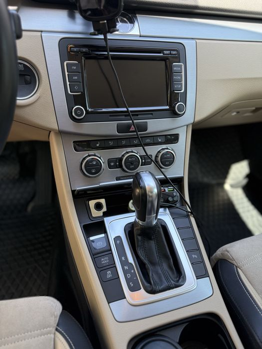 Продам Volkswagen Passat CC 1.8 2013
