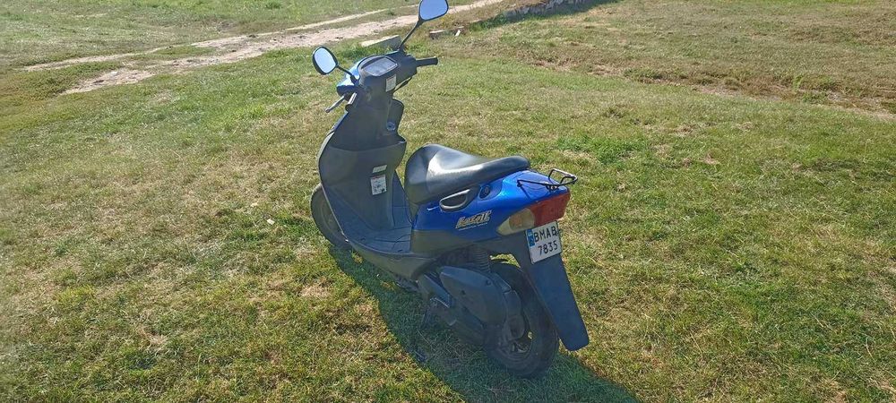 Продам скутер Suzuki Lett 2