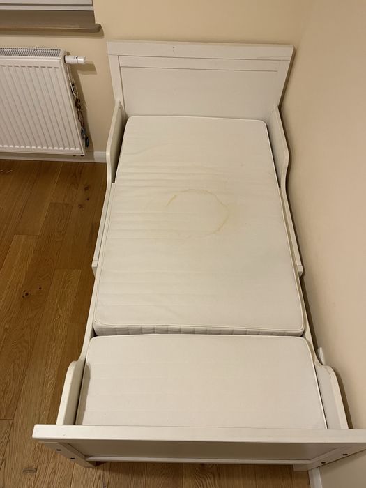 Łóżko IKEA Sundvik białe - rozsuwana rama