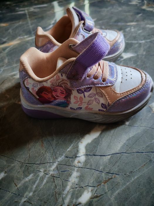 Buty dla dziewczynki rozm 25