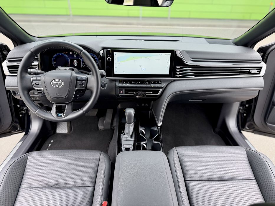 Toyota Camry Prestige Official 2024