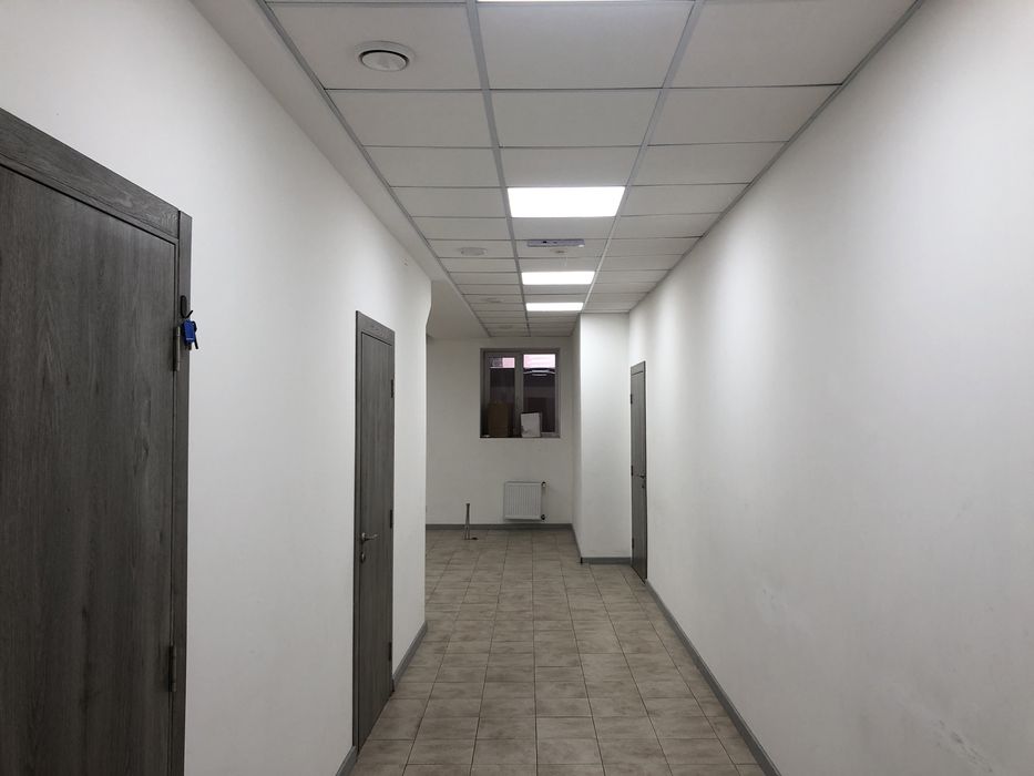 Оренда БЦ Пасаж цокольний поверх