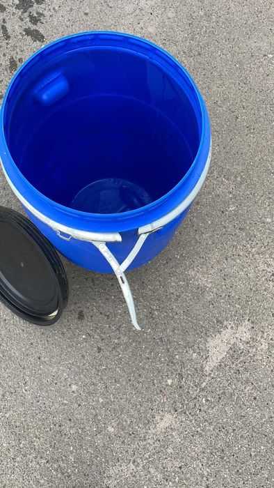 Бочка б\в пластик  60 л , чиста