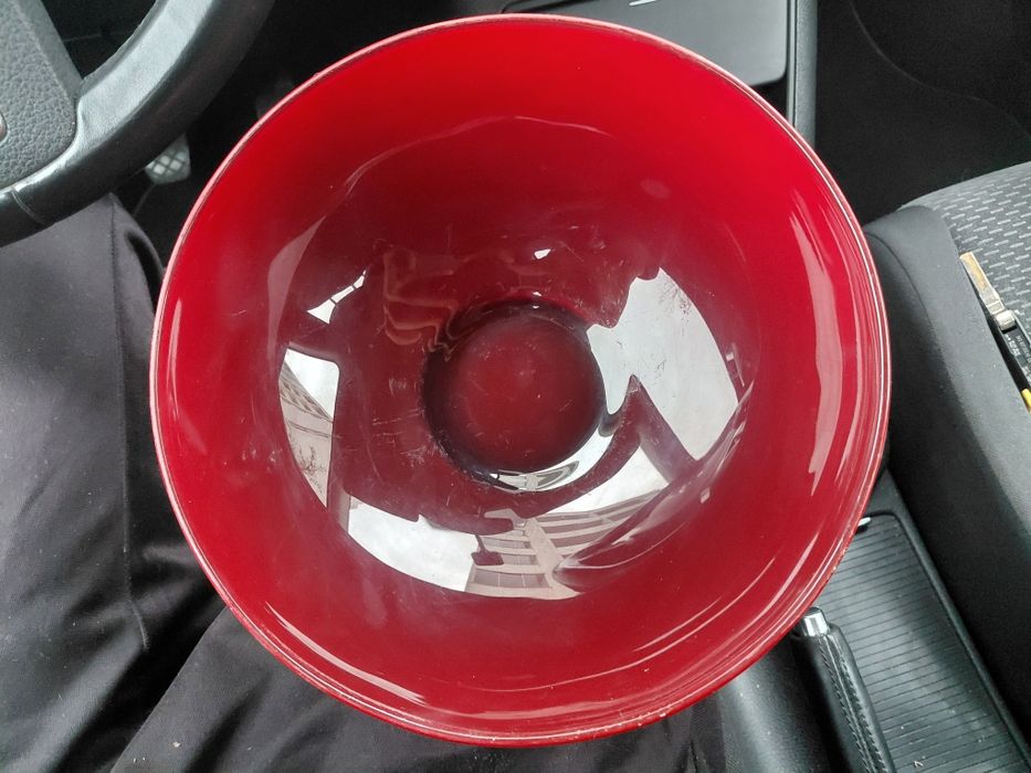 Tigela de cozinha no estado real que se encontra nas fotos 2€