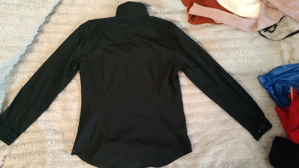Продам мужскую рубашку