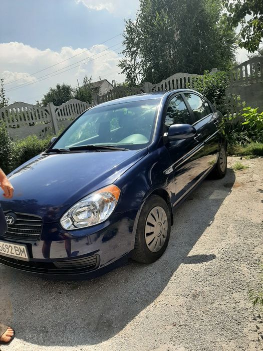 Хюндай Акцент 2008г 1.6 бенз пробег 135тыс