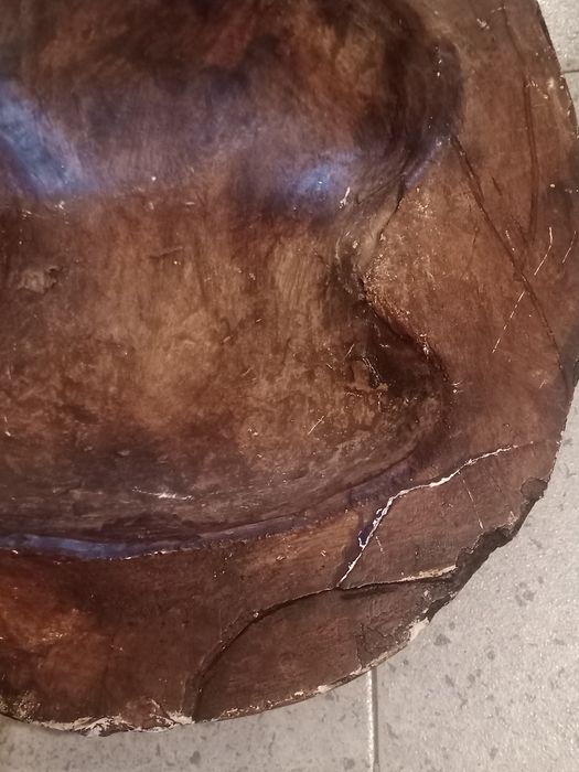 Busto de parede assinado - material gesso