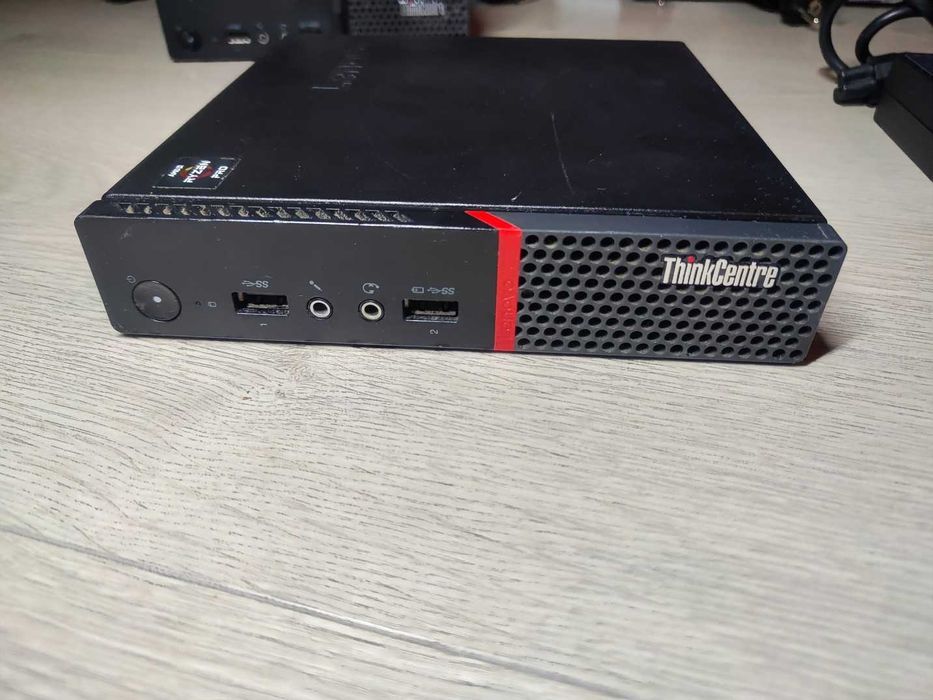 Lenovo M715q Ryzen 5 Pro 2400GE RAM 8GB SSD 256GB Windows 11 Pro