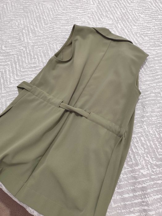 Colete comprido verde tropa