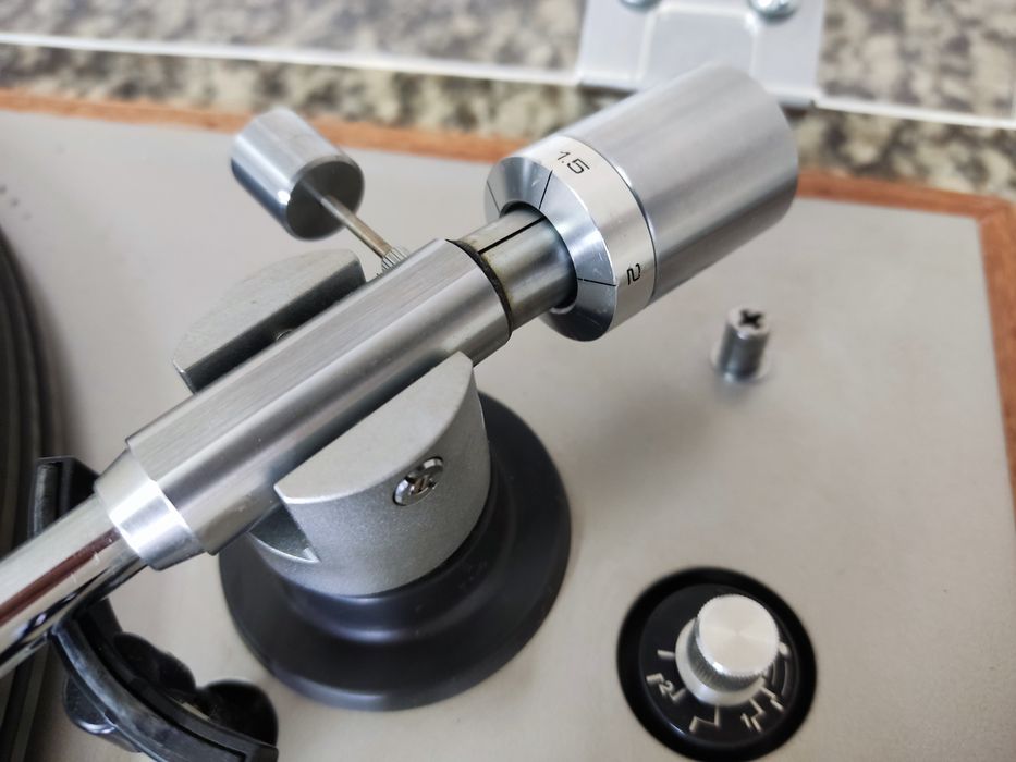 CEC BD 5200 Gira Discos