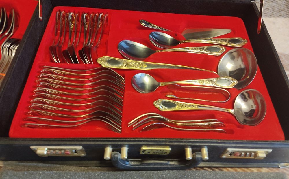 Столовый набор" GRUNDIK IMPERIAL"84"