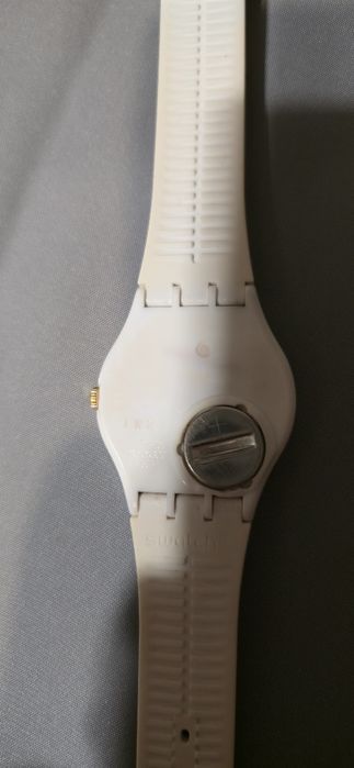 Swatch Sparklelight GW199 Годинник