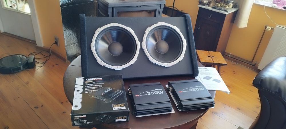 Potężny subwoofer plus dwa wzmacniacze CarPower 350 Stara szkoła basu.