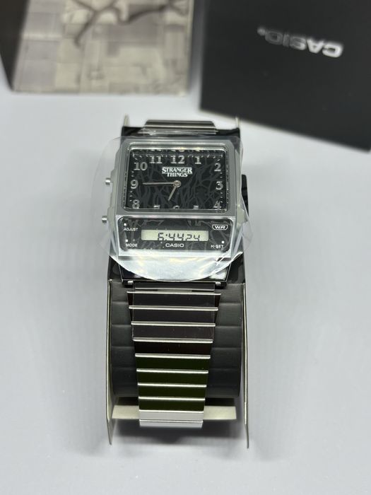 Zegarek Casio Stranger Things