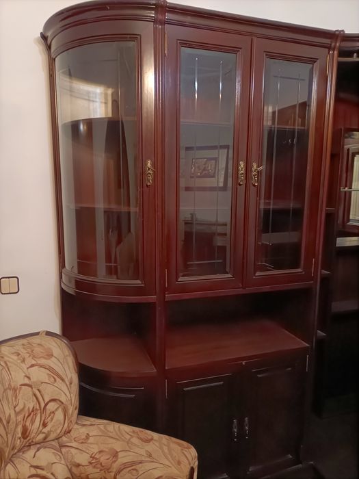 Móvel de sala mogno
