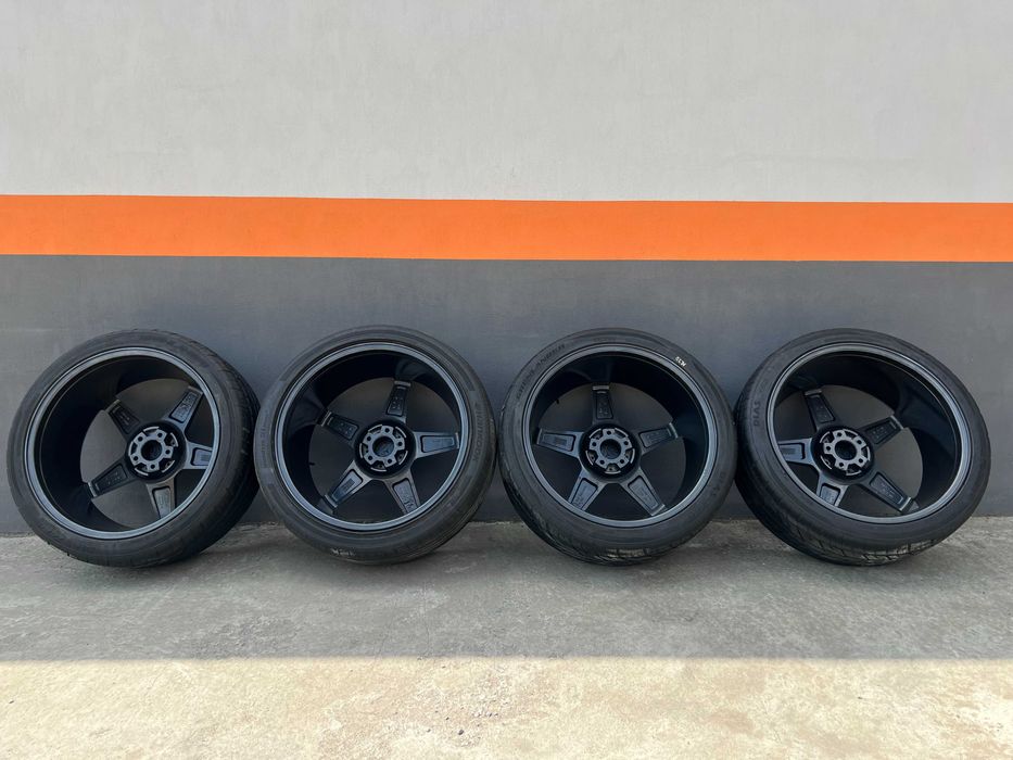 Диски с резиной R22 Mercedes GL GLE GLA GLS GLK X164 166 колеса AMG ML