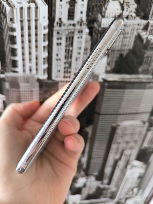 iPhone xs 256 Гб neverlock