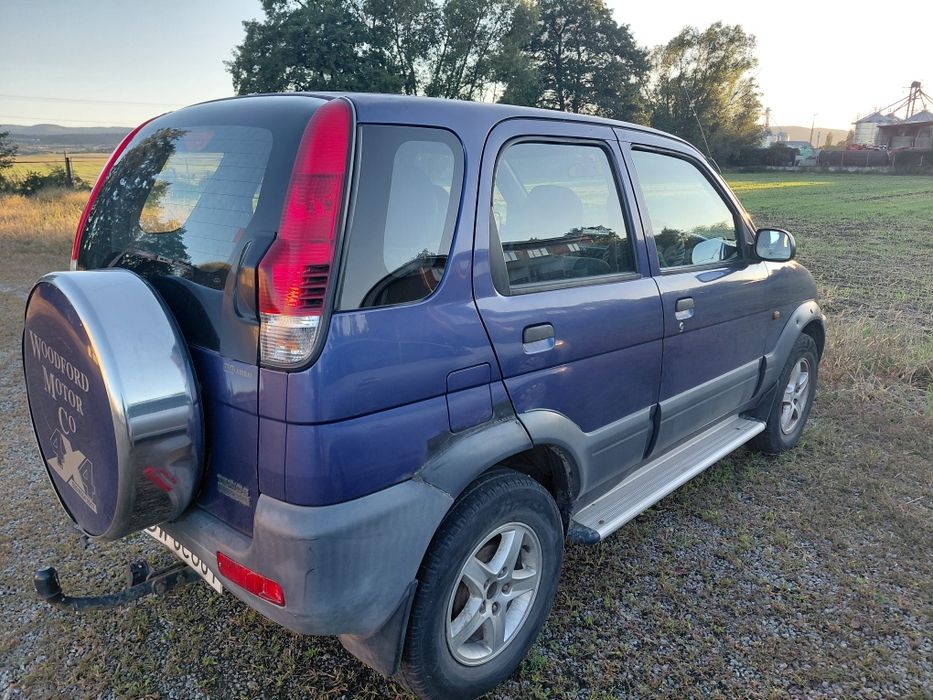 Ładny Daihatsu Terios 1.3cm Benz 93KM 4x4 HAK