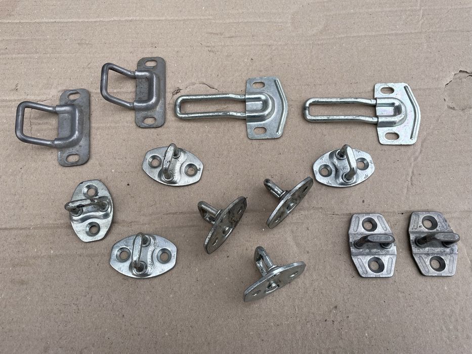 Скоба замка двери на VITO-VIANO W639