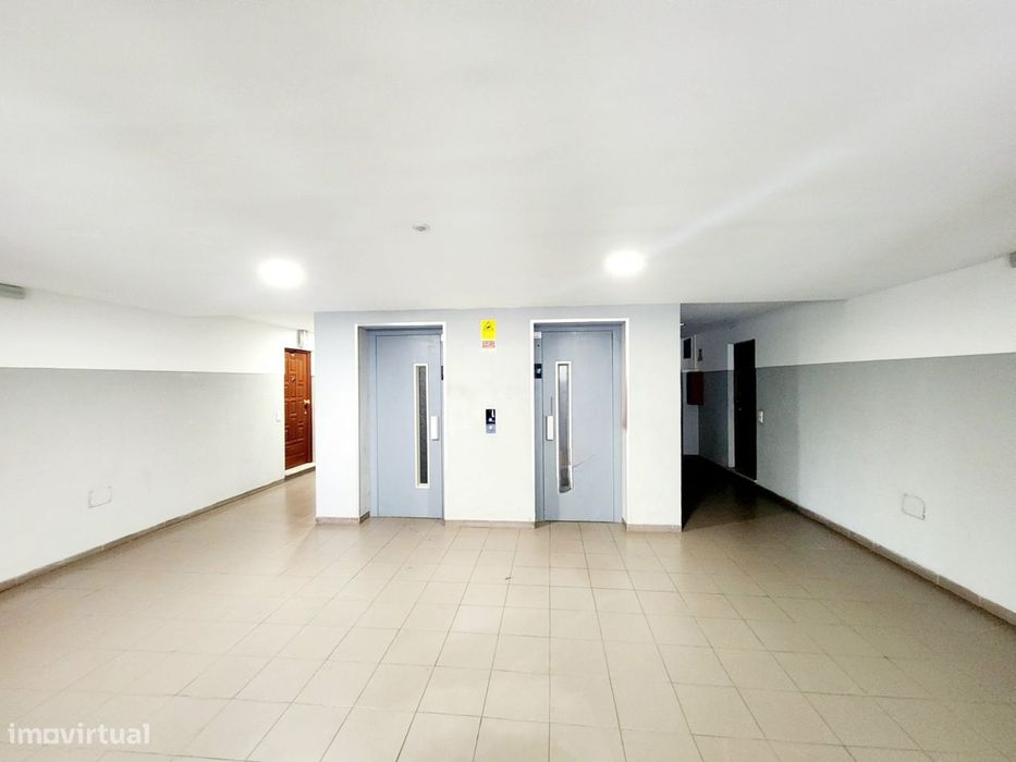 Apartamento T2 em Vilar do Paraíso