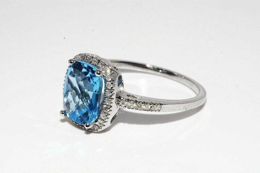 Золотое кольцо 585 проба Бриллианты Топаз Размер 17.25 Сертификат