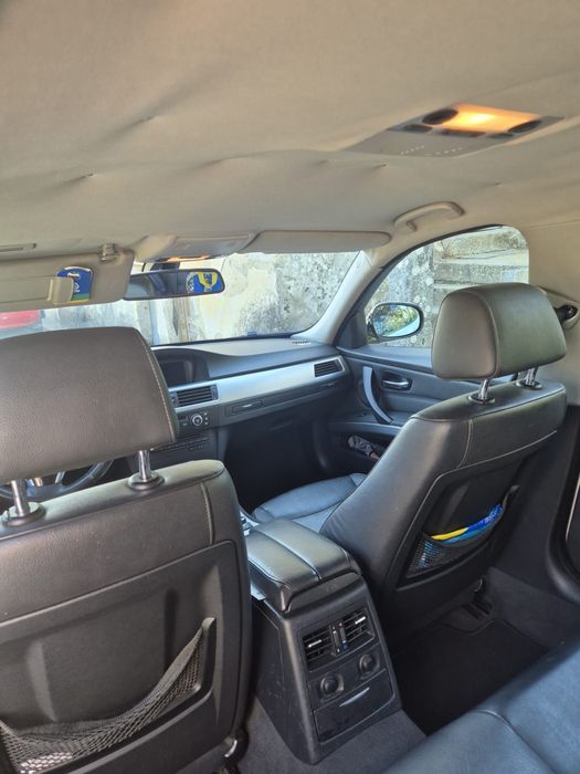 BMW e91 320d.