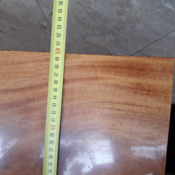 Продам журнальный столик.