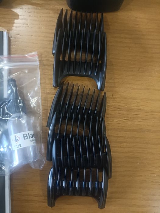 Maquina de cortar cabelo e barbear profissional Valera