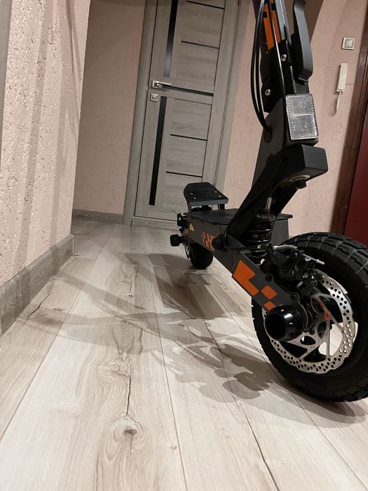 Електросамокат kugoo g2