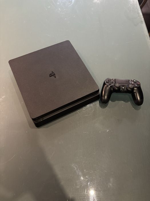 PS4 Slim 872GB+ Comando Original + Cabos | Excelente Estado