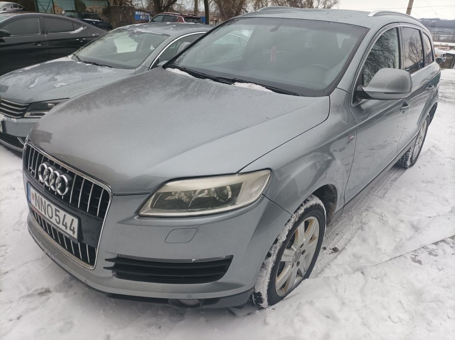 AUDI Q7 3.0tdi 2008г.в.
