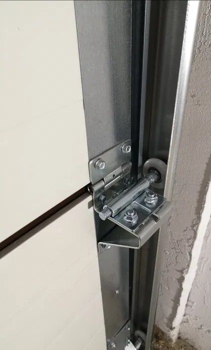 Brama garażowa segmentowa 2750x2250 ANTRACYT gładki panel 4cm.