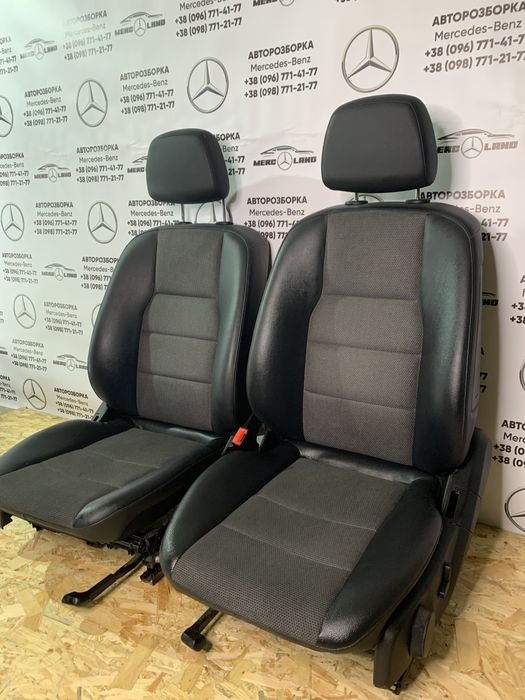 Mercedes c-klass w204 салон сідушкі карти задній діван