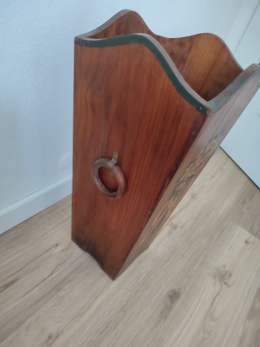 Chapeleira+ cabide em madeira