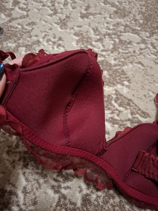 Женские бюстгальтер, лифчик