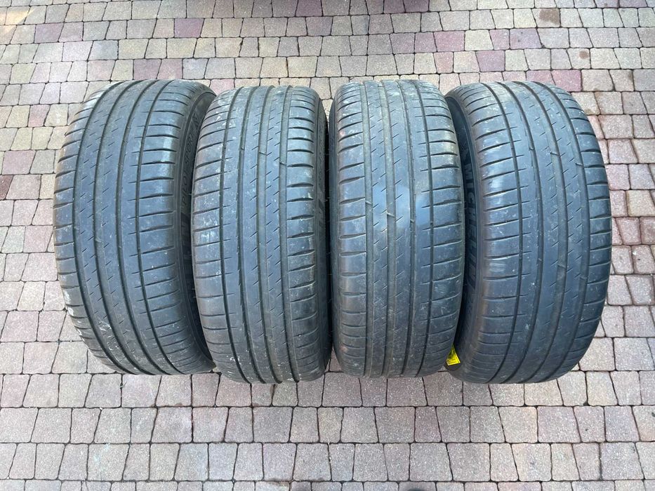 4105. Koła letnie Tesla S oryginalne 5x120 235/45/18 Michelin 2022r