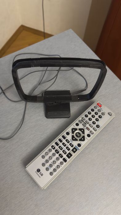 музичний центр LG LM-K3540