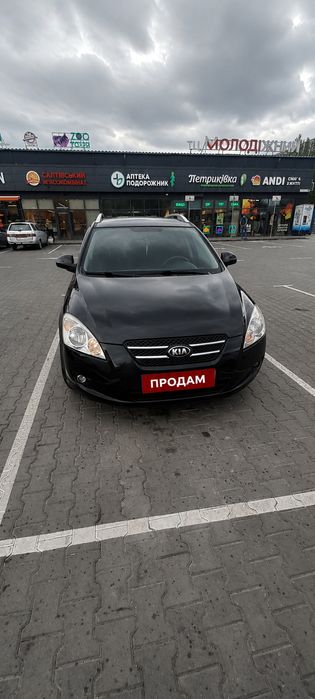 Продам kia ceed универсал