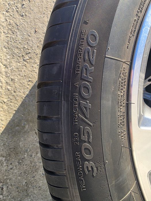 Шини Hankook ventus s1 evo3 suv 275 45 R20 305 40 R20 2024 року Ідеал