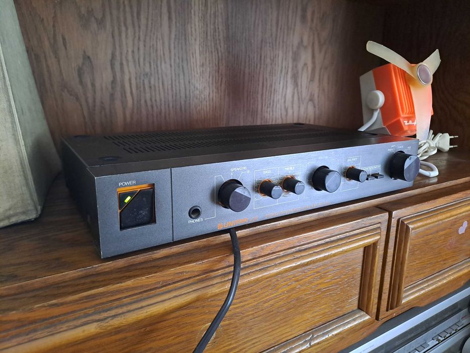 Wzmacniacz unitra diora PW 3015 sprawny