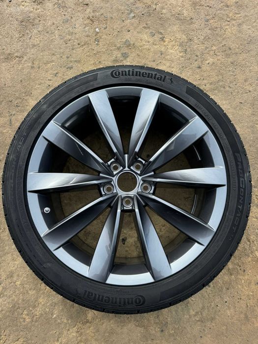 Диск легкосплавний R19 5x112 Volkswagen новий оригінал CHENNAI 8J ET40