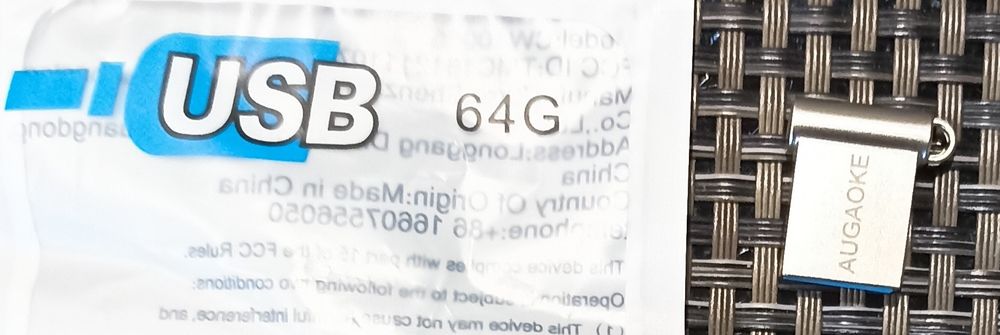 Unidade flash USB/Pen Drive 64 GB..