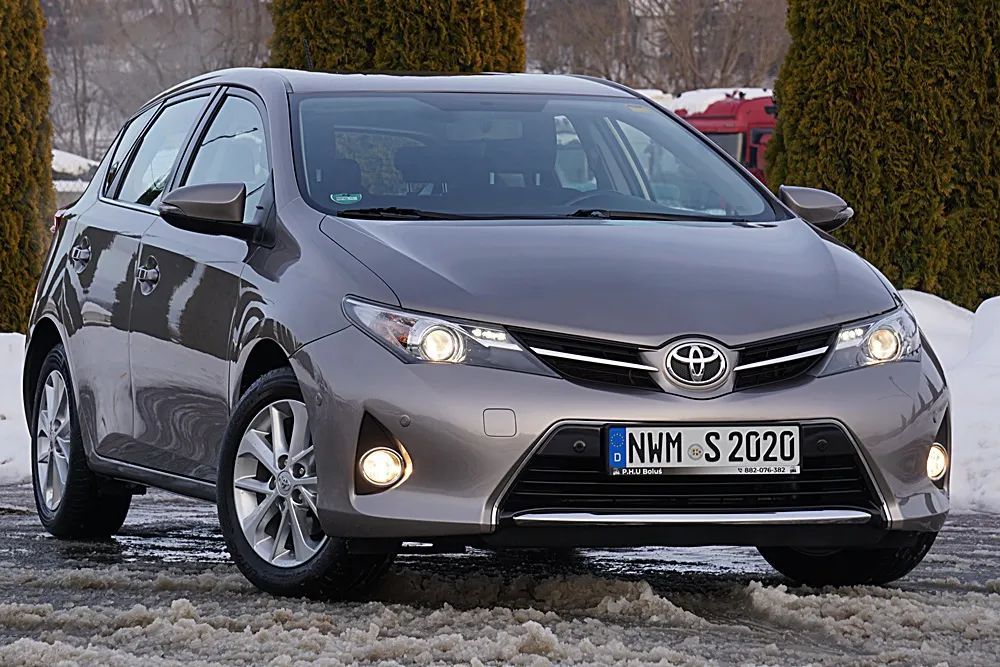 Toyota Auris 1.6benz. Navi Kamera 2xPdc Pełna elektryka Stan idealny Serwis Aso