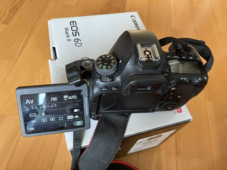 Canon Eos 6D mark II używany