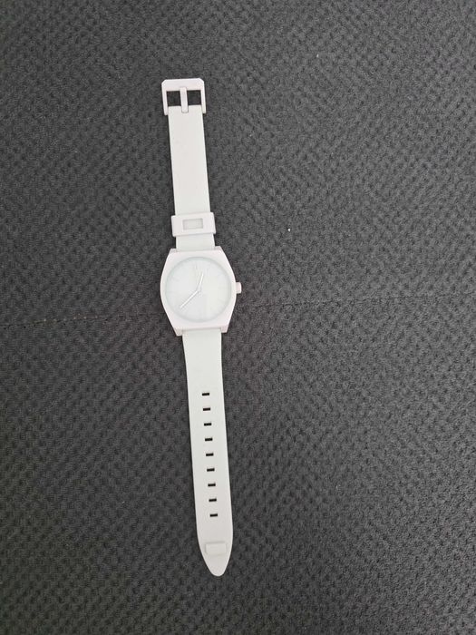 Zegarek adidas biały